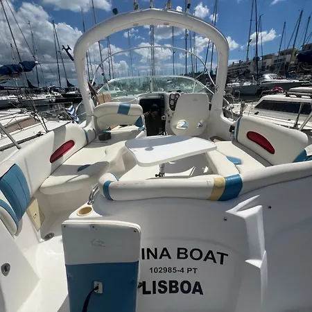 Vina Boat - Unique In Marina * Лиссабон