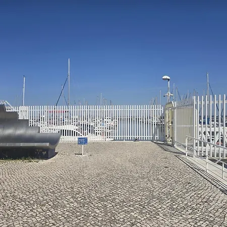 Ботель Vina Boat - Unique In Marina